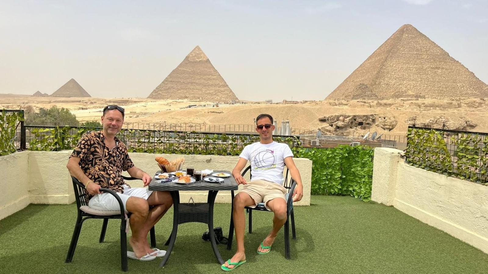Solima Pyramids View Kafrat al Jabal Exterior foto